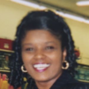 Meet your Posher, Antoinette